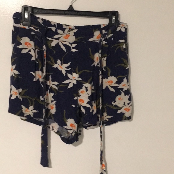 Bluedy shorts - Picture 4 of 4